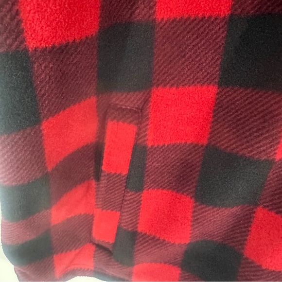 Chaps Women’s Plaid Polyester Vest Front Zipper Closure Red Black Size 2X - Picture 7 of 7